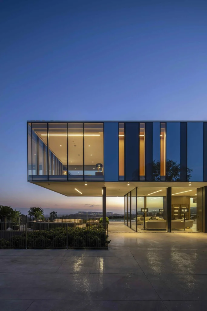 Building a Team for a Successful Real Estate Transaction